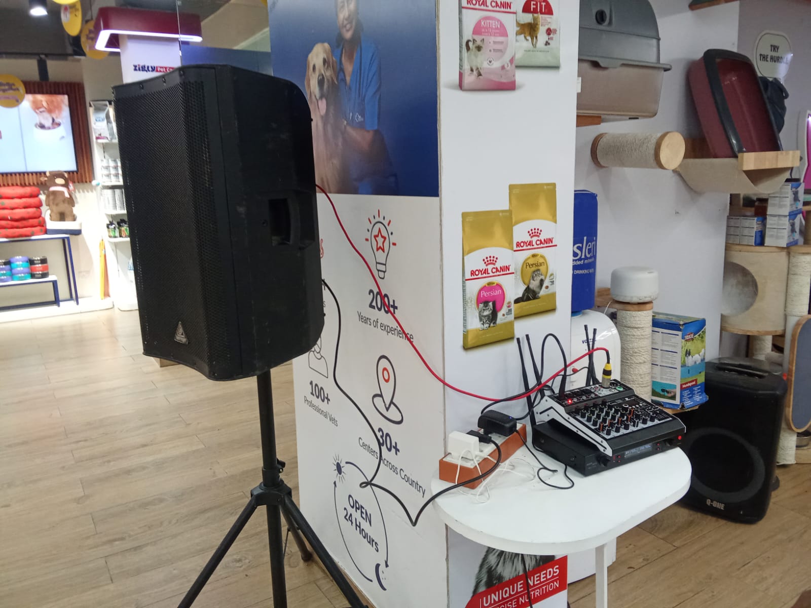 Looking for Speaker on Rent in Gurgaon Call at 9625340107
