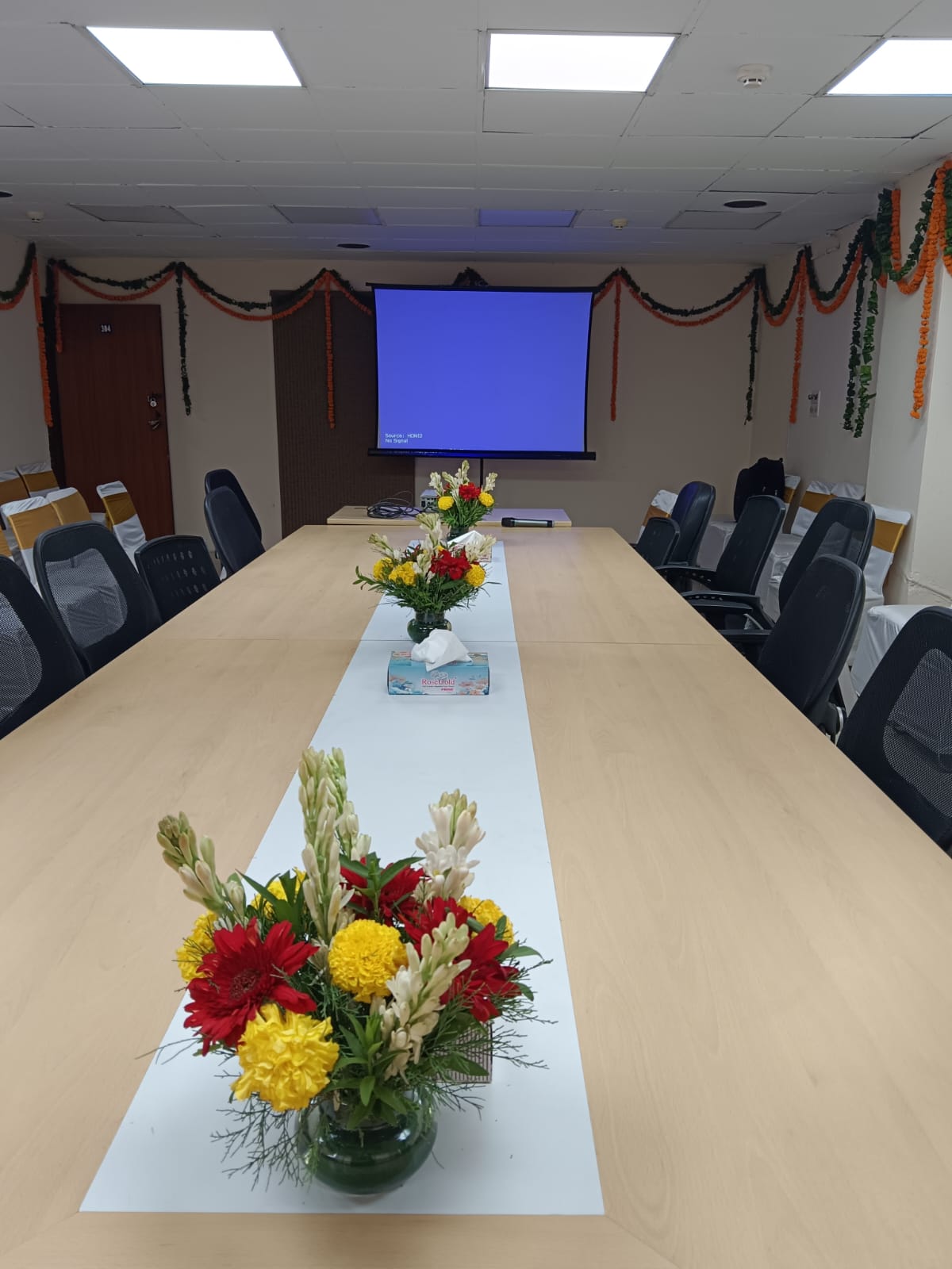 Video-Conference-Equipment-On-Rent-Services-in-Delhi-Gurugram-Noida-Ghaziabad-Faridabad-NCR-call-Us-9625340107